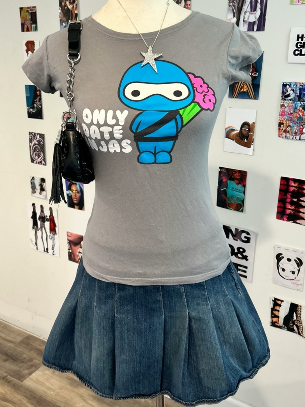 Rue21 Gray Tee with Blue Ninja Graphic and Pink Flower